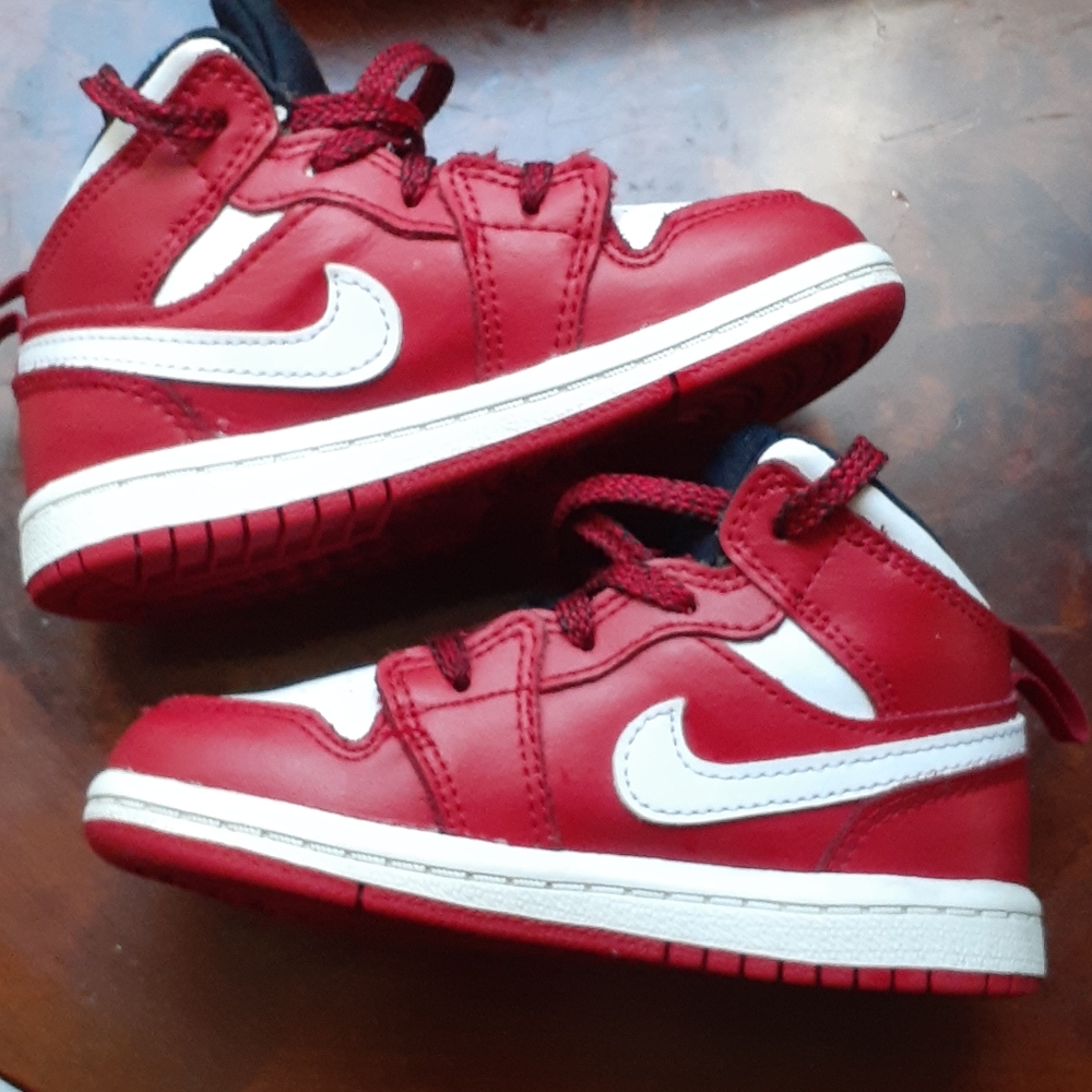 Air Jordan - Picture 9 of 9